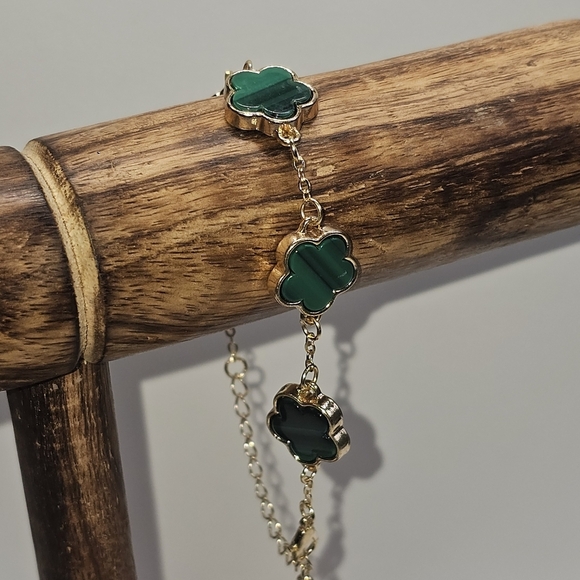 Bohemian Gold Green Clover Fashion Charm Bracelet - Picture 2 of 8
